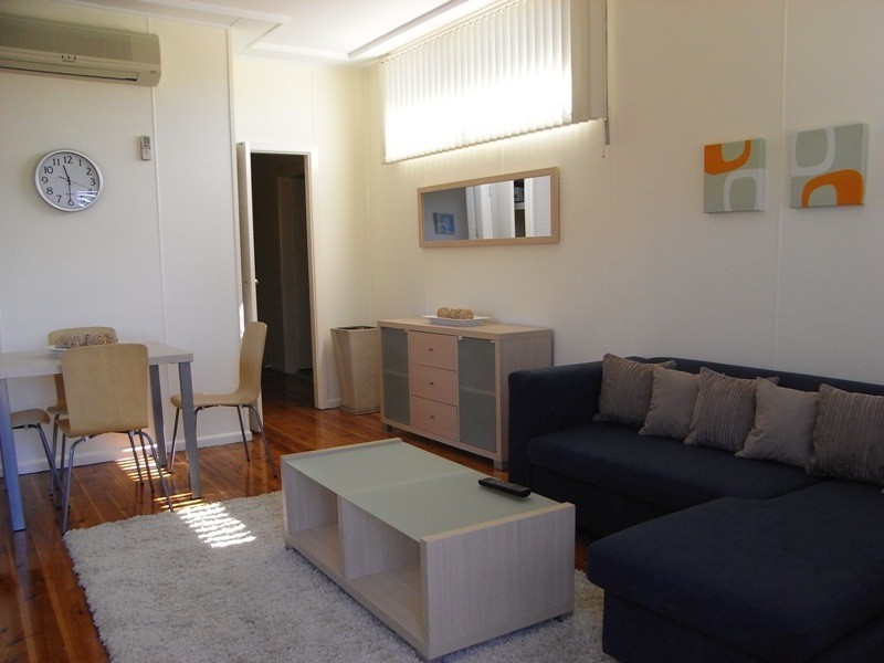 2/61 Hawke Street, Huskisson NSW 2540