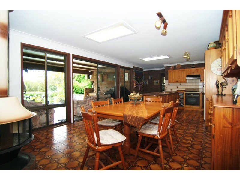 653 Sussex Inlet Road, Sussex Inlet NSW 2540
