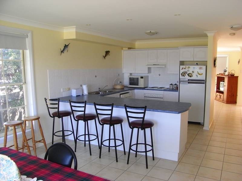 1/15 Wood Crs, Huskisson NSW 2540