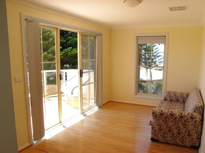 1/15 Wood Crs, Huskisson NSW 2540
