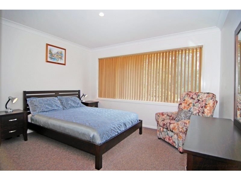 8 Albion Street, Vincentia NSW 2540