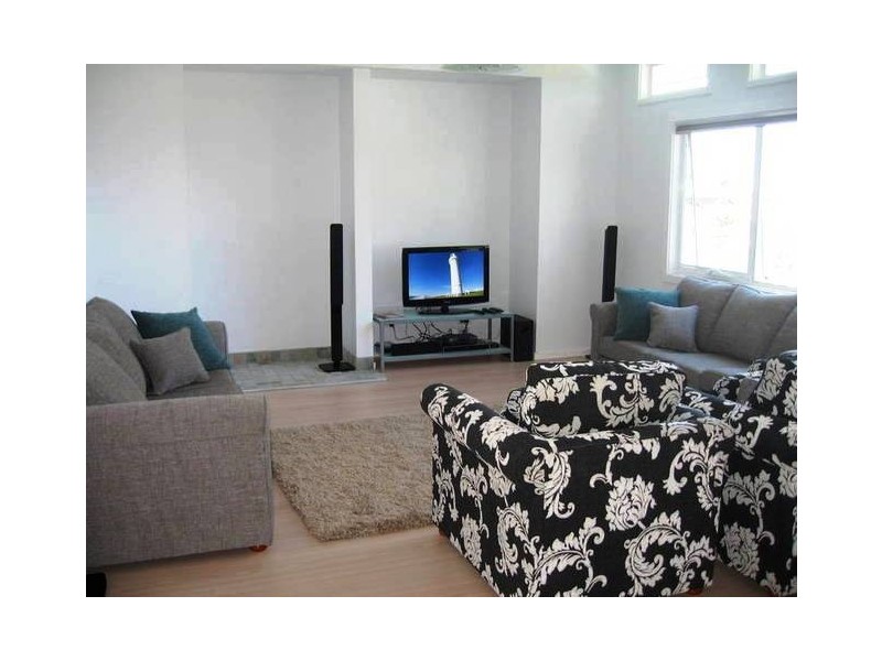 6 Elizabeth Drive, Vincentia NSW 2540