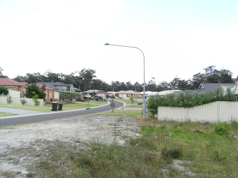 37 Turvey Crescent, St Georges Basin NSW 2540