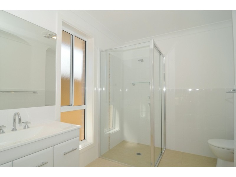 5 Galley Road, Vincentia NSW 2540