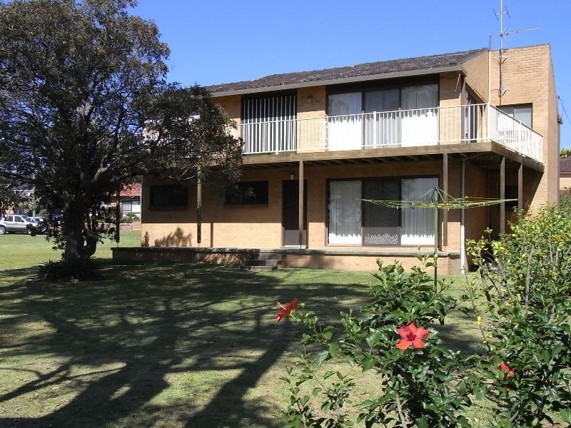 4 Deas Thomson Street, Vincentia NSW 2540