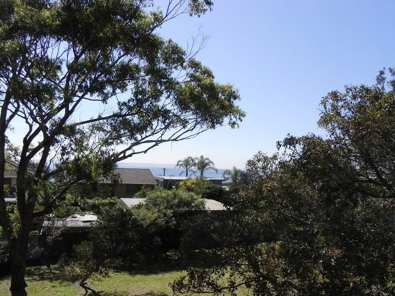 4 Deas Thomson Street, Vincentia NSW 2540