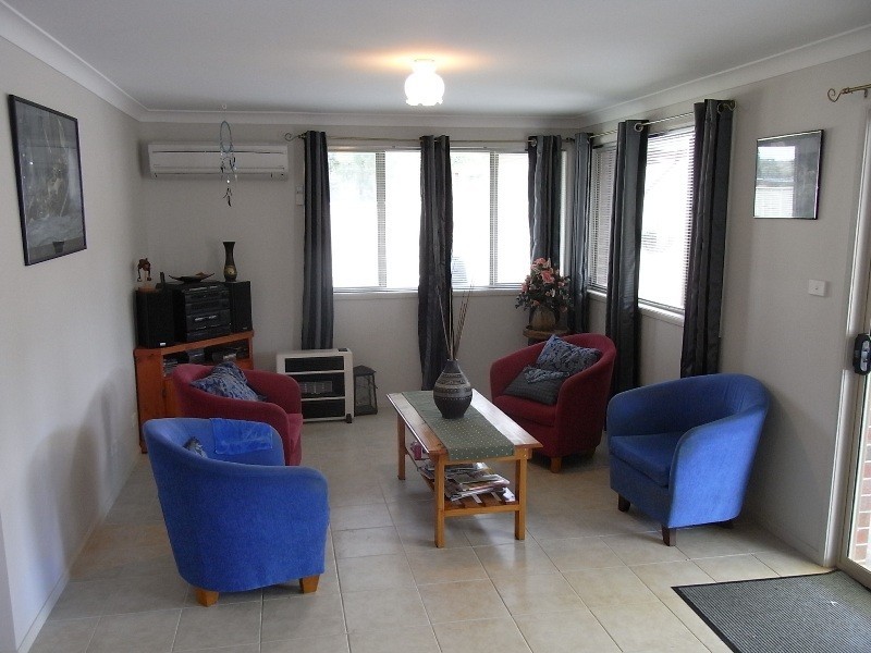 6 Paino Crescent, Sanctuary Point NSW 2540