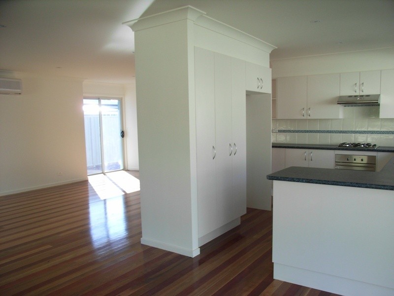 2/36 Nadine Street, Sanctuary Point NSW 2540