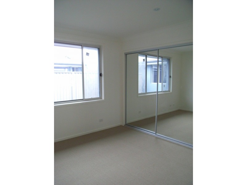 2/36 Nadine Street, Sanctuary Point NSW 2540
