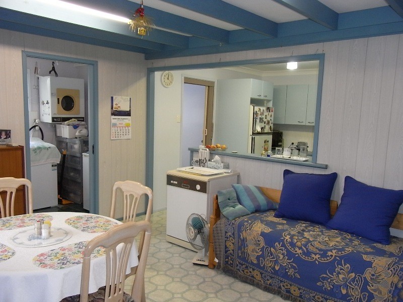 11 John Street, Basin View NSW 2540