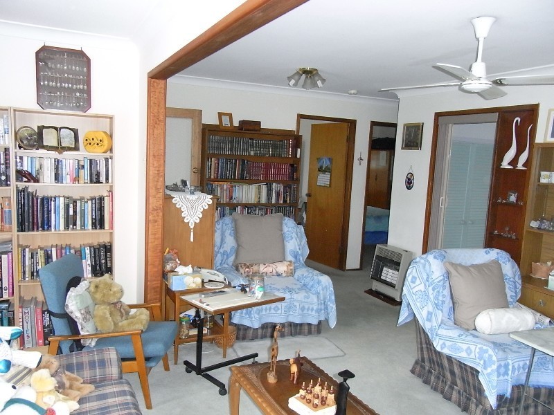 11 John Street, Basin View NSW 2540