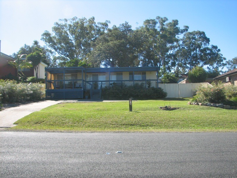 93 Basin View Parade, Basin View NSW 2540