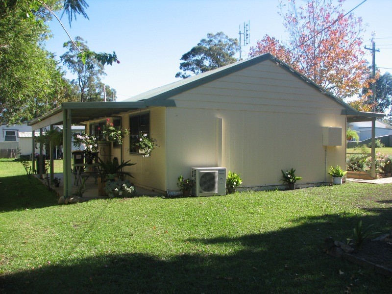 13 Elanora Parade, Basin View NSW 2540