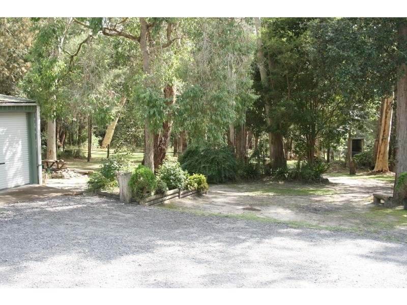 220 Island Point Road, St Georges Basin NSW 2540