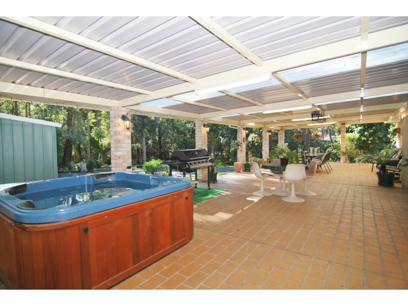 220 Island Point Road, St Georges Basin NSW 2540