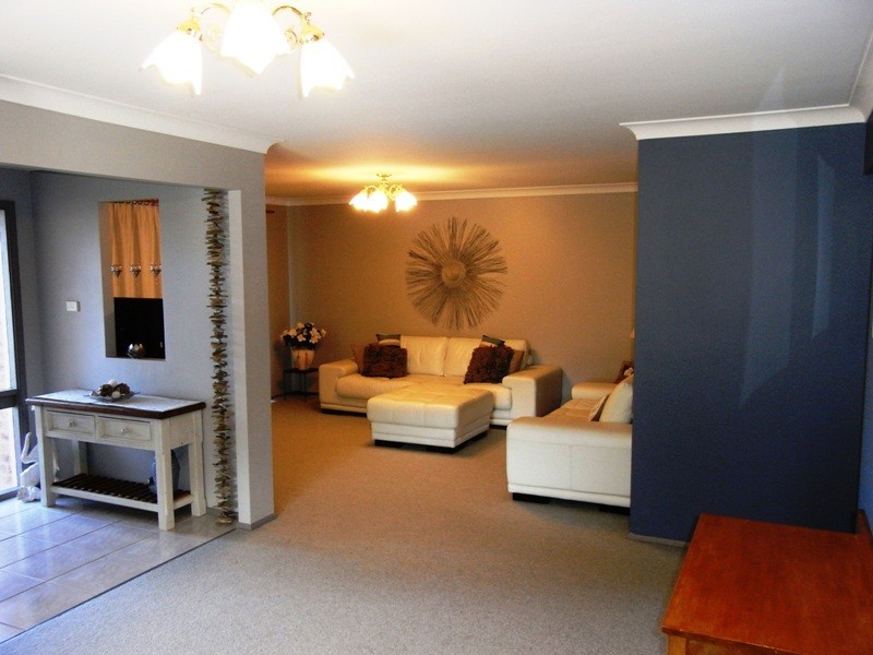 10 Kurraba Place, St Georges Basin NSW 2540