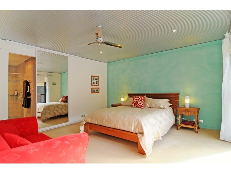 212 Island Point Road, St Georges Basin NSW 2540