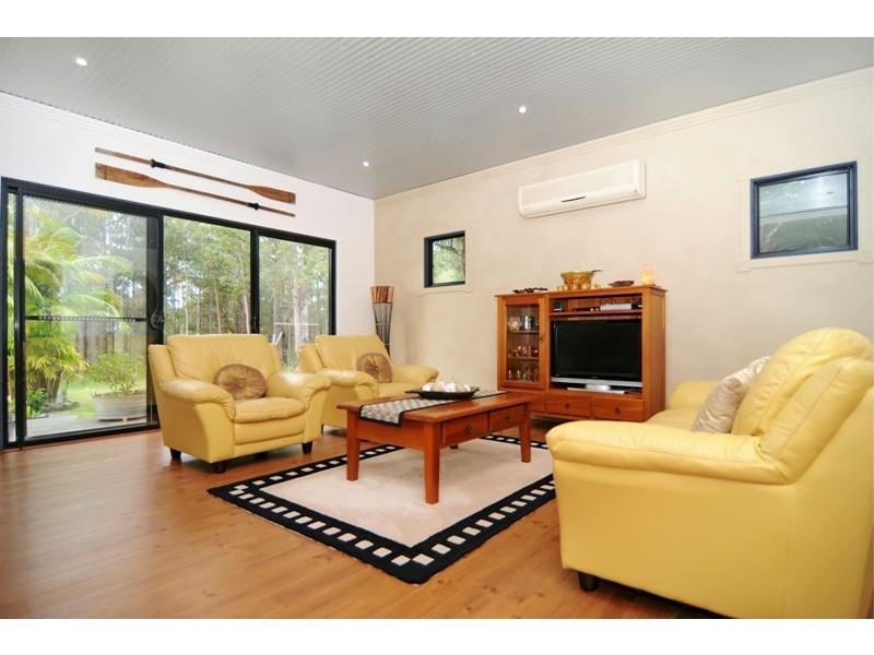 212 Island Point Road, St Georges Basin NSW 2540