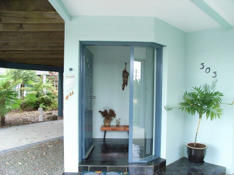 303 Elizabeth Drive, Vincentia NSW 2540