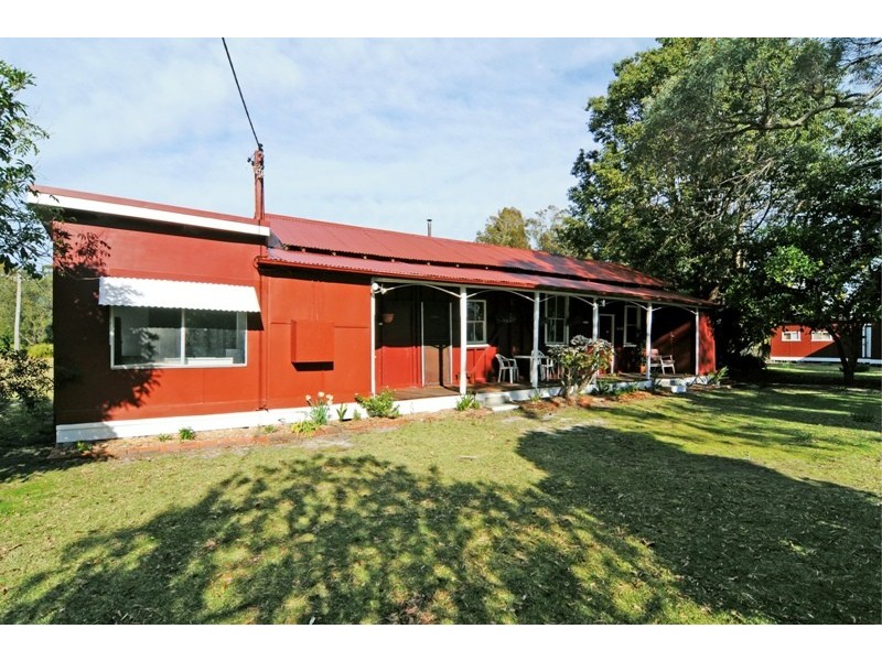 1 Ellmoos Road, Sussex Inlet NSW 2540