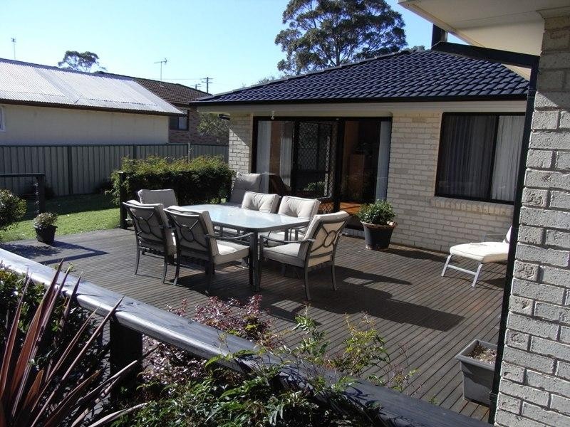 5 Wharf Road, Erowal Bay NSW 2540