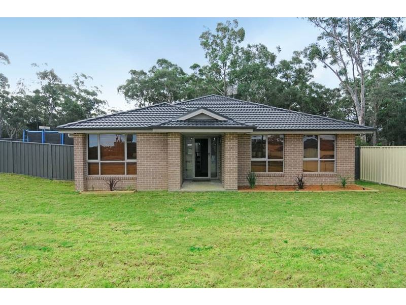 100 Anson Street, Sanctuary Point NSW 2540