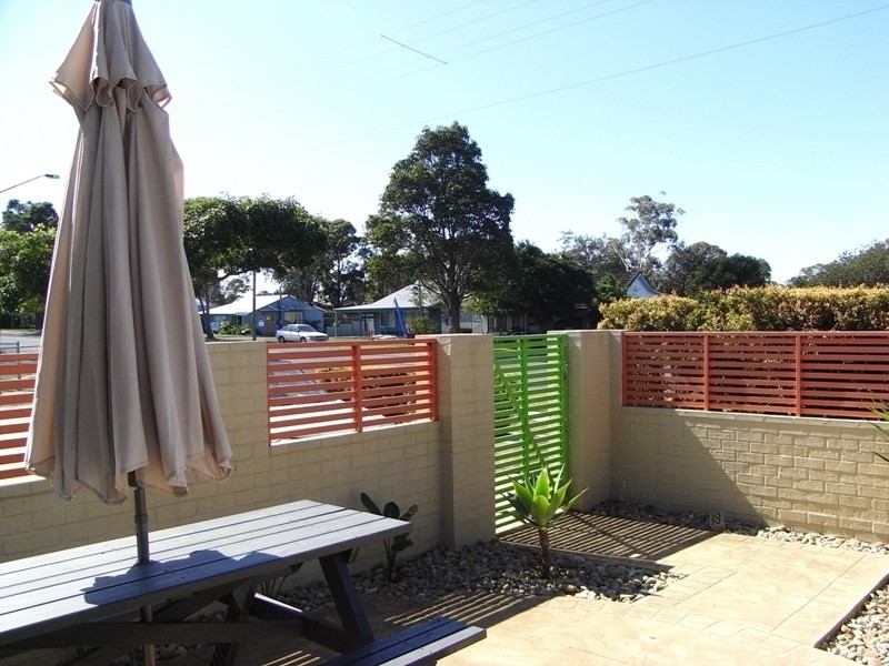 2/61 Hawke Street, Huskisson NSW 2540