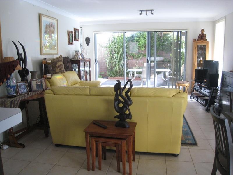 2/21 Duncan Street, Huskisson NSW 2540