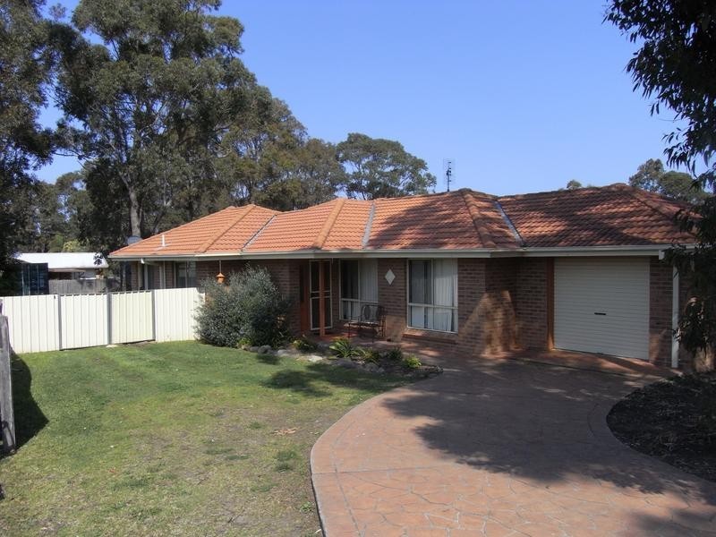 4 Kenneth Avenue, Sanctuary Point NSW 2540