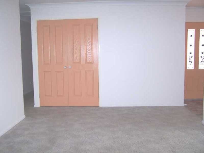 4 Kenneth Avenue, Sanctuary Point NSW 2540