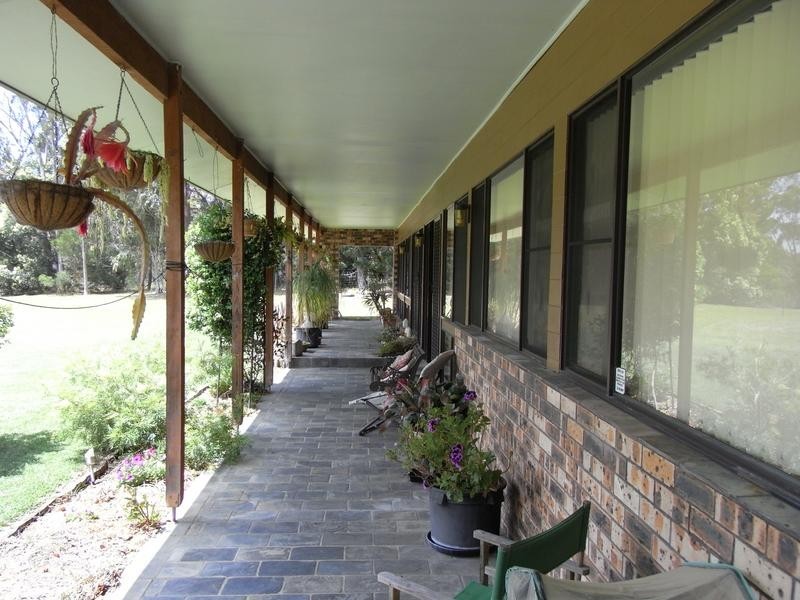 369 Sussex Inlet Road, Sussex Inlet NSW 2540