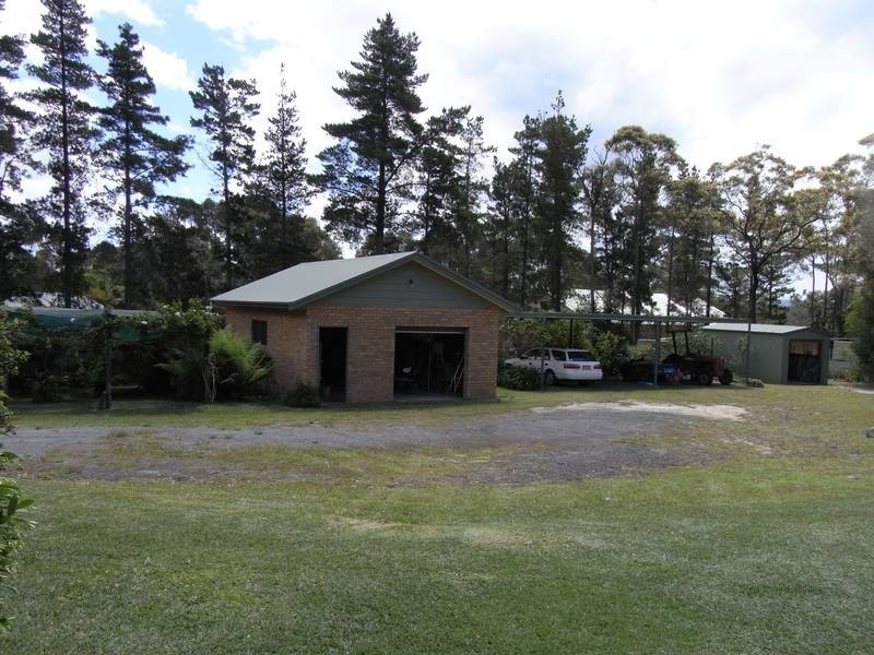 369 Sussex Inlet Road, Sussex Inlet NSW 2540