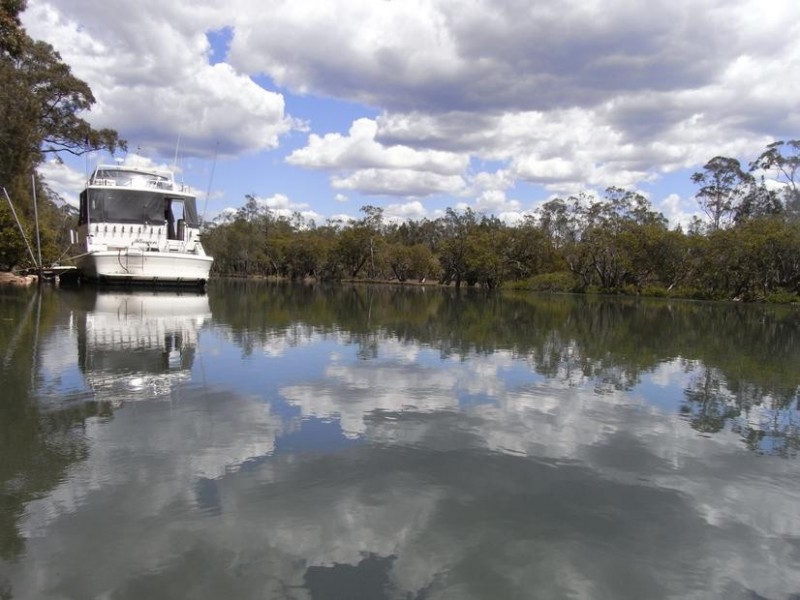 31 Streamside Street, Woollamia NSW 2540