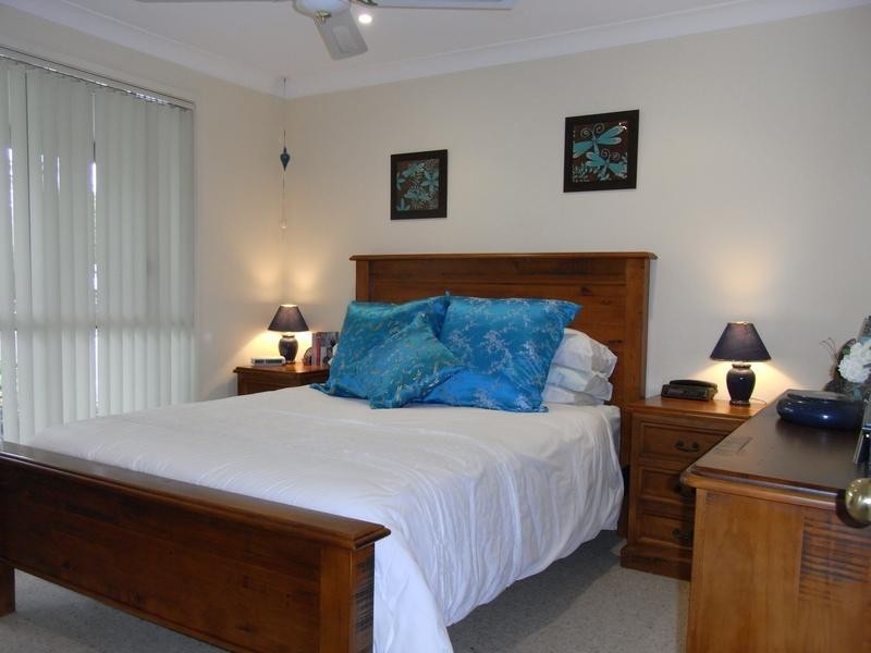 31 Streamside Street, Woollamia NSW 2540