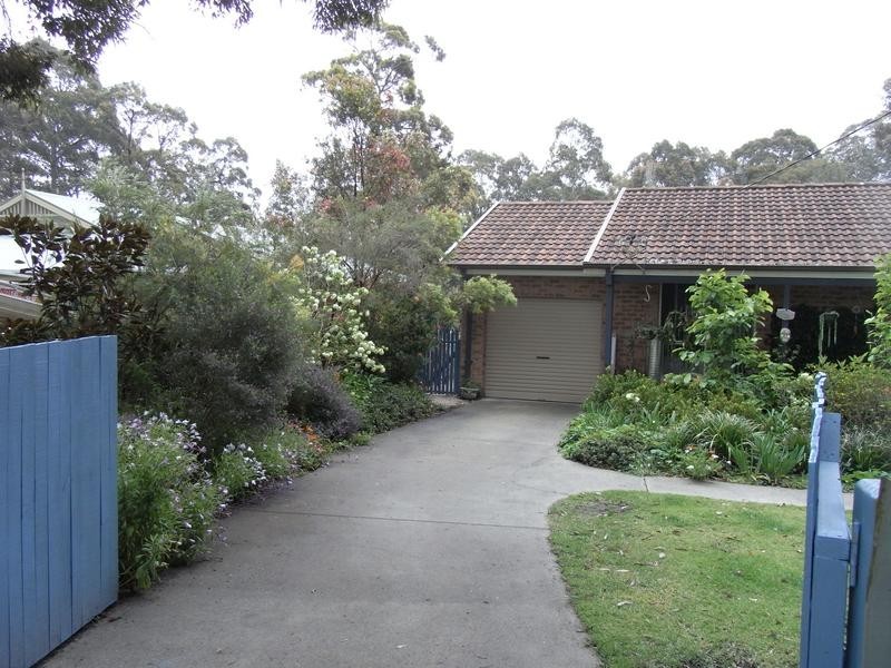 31 Streamside Street, Woollamia NSW 2540