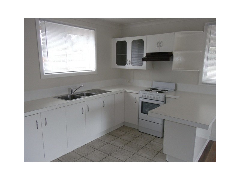 32 Tibbles Ave, Old Erowal Bay NSW 2540