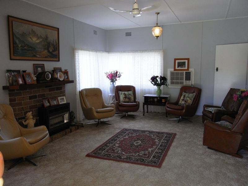 380 Hawken Road, Tomerong NSW 2540