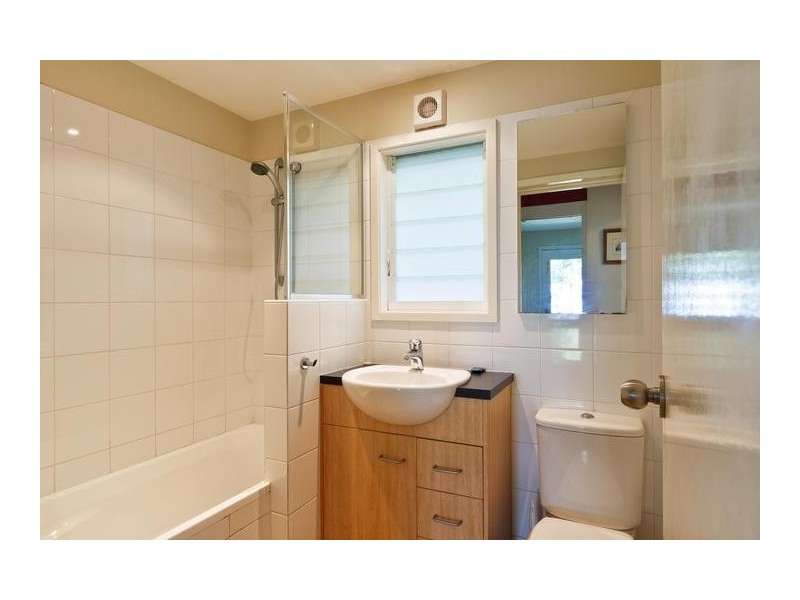 10 Caroline Street, Vincentia NSW 2540