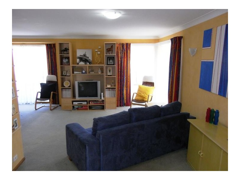 9 Bourke Close, Vincentia NSW 2540