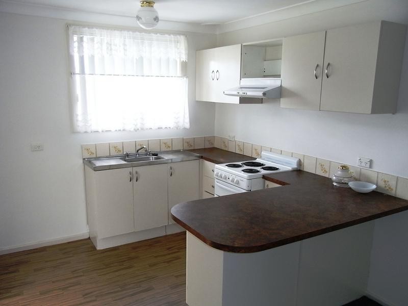 26 Kingsford Smith Crescent, Sanctuary Point NSW 2540