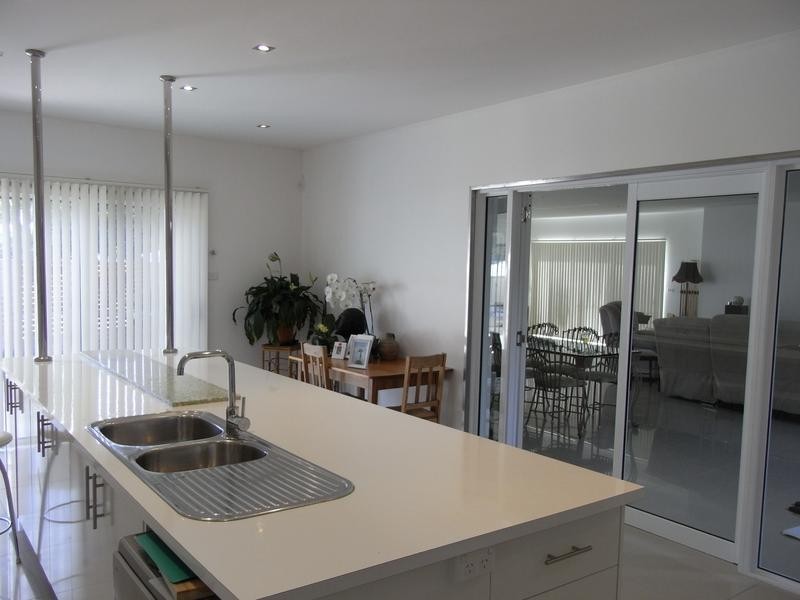 42 Killarney Road, Erowal Bay NSW 2540
