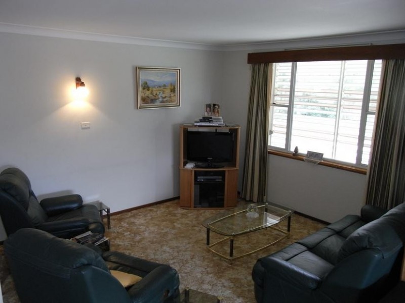 3 Illfracombe Avenue, Vincentia NSW 2540