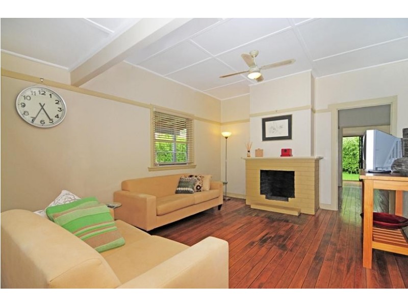 4 Tomerong Street, Huskisson NSW 2540