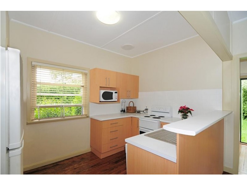 4 Tomerong Street, Huskisson NSW 2540
