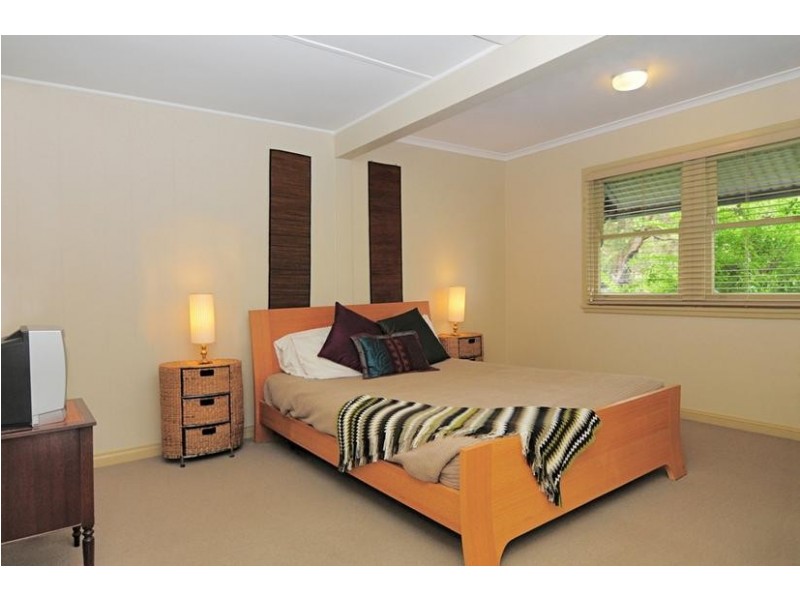 4 Tomerong Street, Huskisson NSW 2540