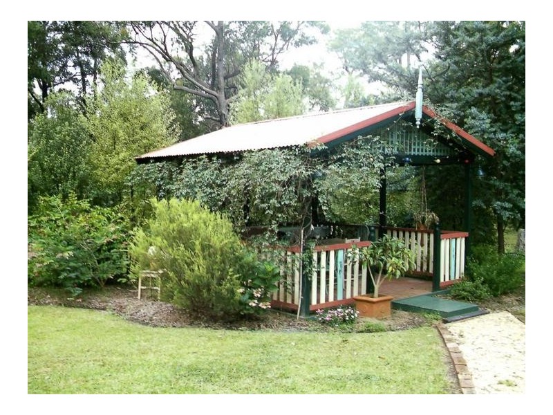 917 Sussex Inlet Road, Sussex Inlet NSW 2540