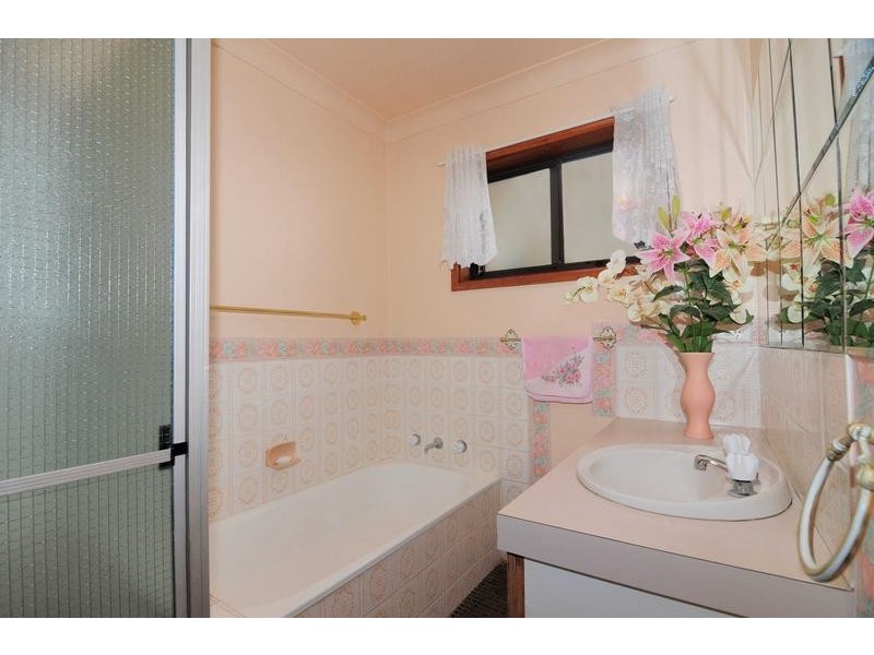 122 Waratah Crescent, Sanctuary Point NSW 2540