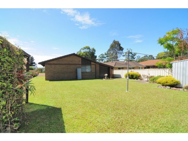 122 Waratah Crescent, Sanctuary Point NSW 2540