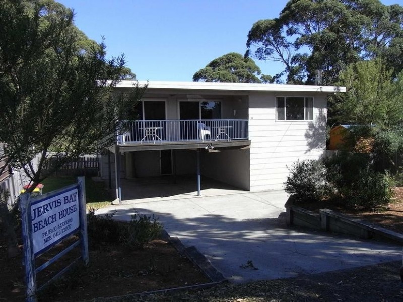 11 Elizabeth Drive, Vincentia NSW 2540