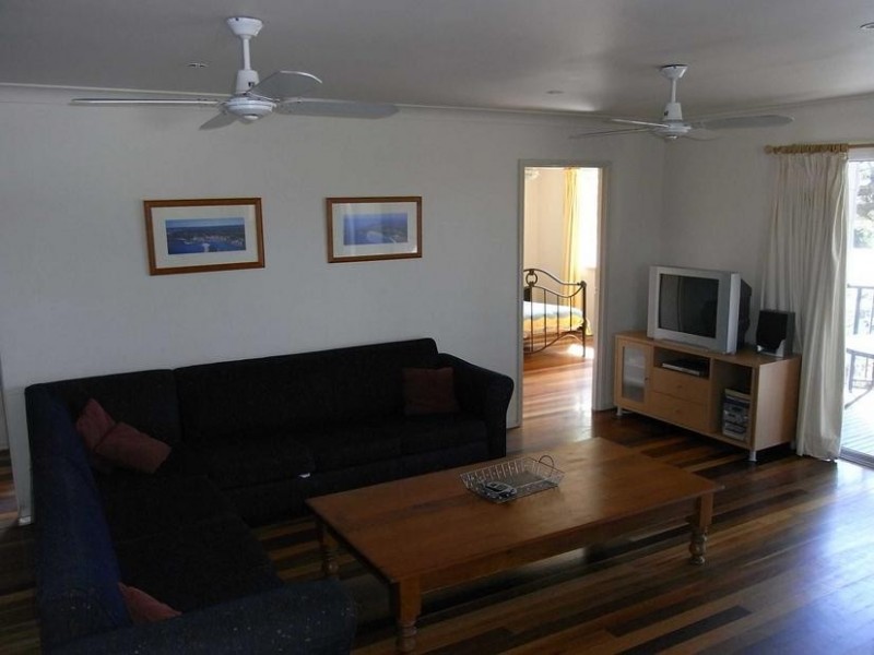 11 Elizabeth Drive, Vincentia NSW 2540